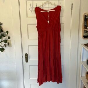 Max Studio XL V-Neck Sleeveless Tiered Maxi Dress in Terracotta